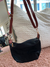 Load image into Gallery viewer, Good conidtion Michael Kors Leather Crossbody

