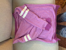 Load image into Gallery viewer, PINK Sweater Size S but a bit snug, Great Condition
